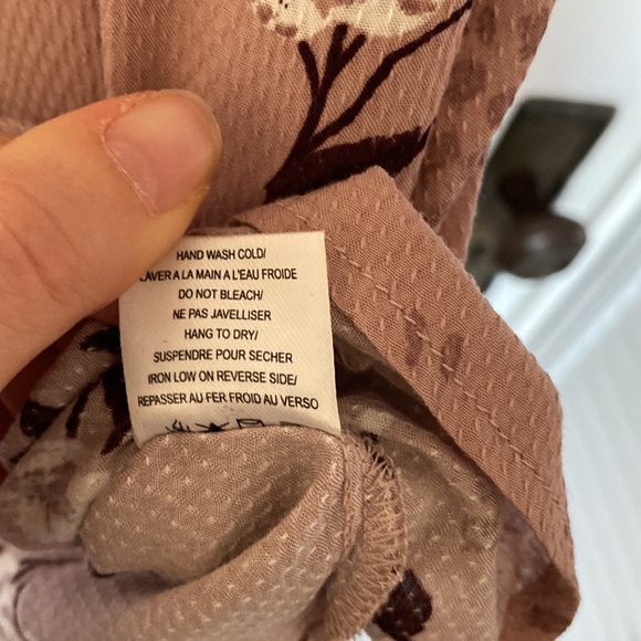 Pink Floral Gentle Fawn Top - Picture 4 of 5